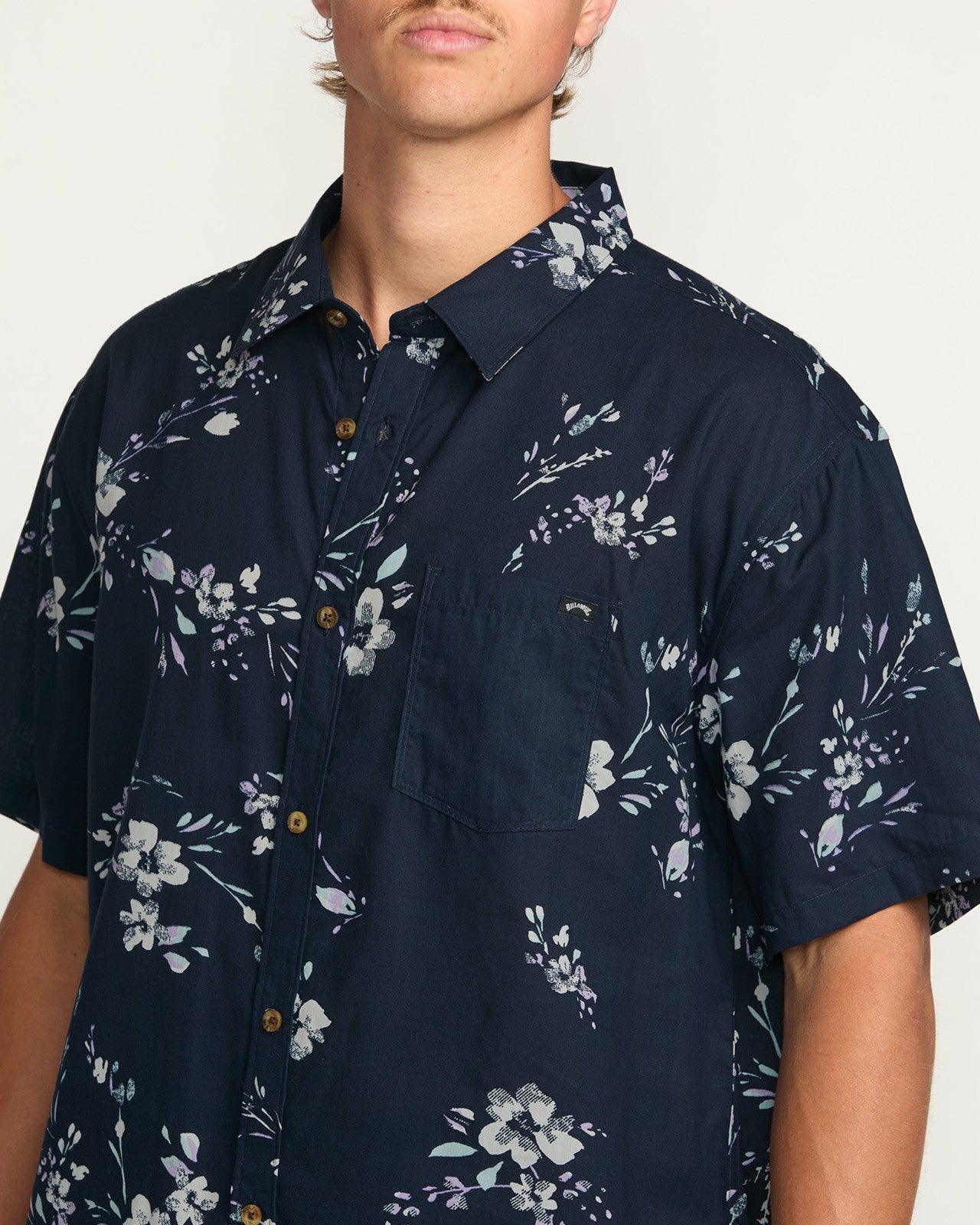 Sundays Short Sleeve Shirt | Dark Navy Billabong