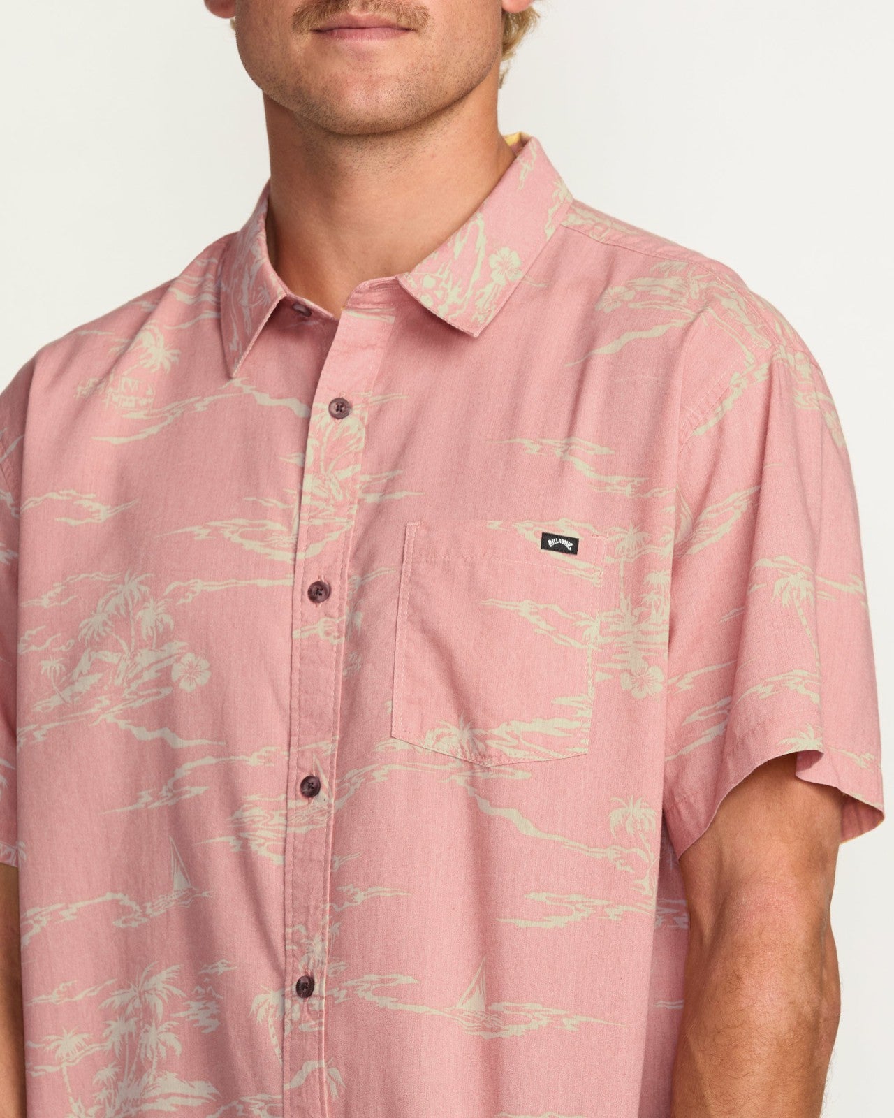 Sundays Short Sleeve Shirt | Dust Red Billabong