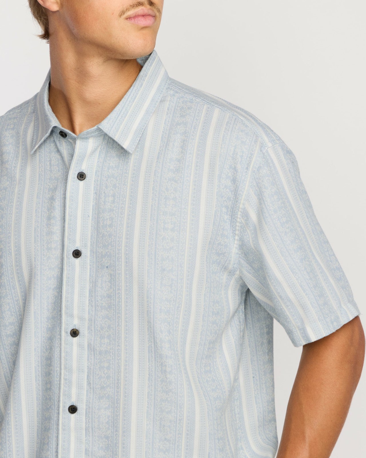 Sunshines Garage Short Sleeve Shirt | Stone Blue Billabong