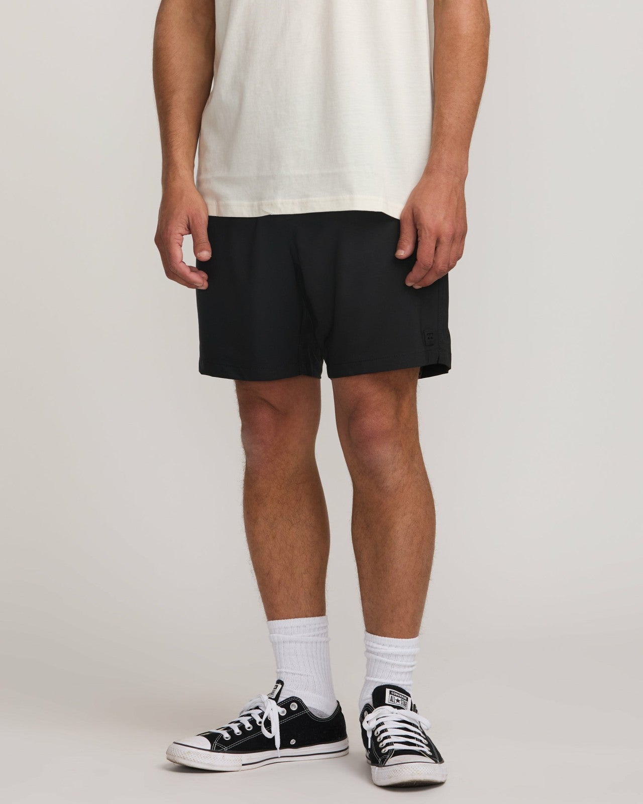 Surftrek Elastic Submersible 17" Hybrid Shorts | Black Billabong