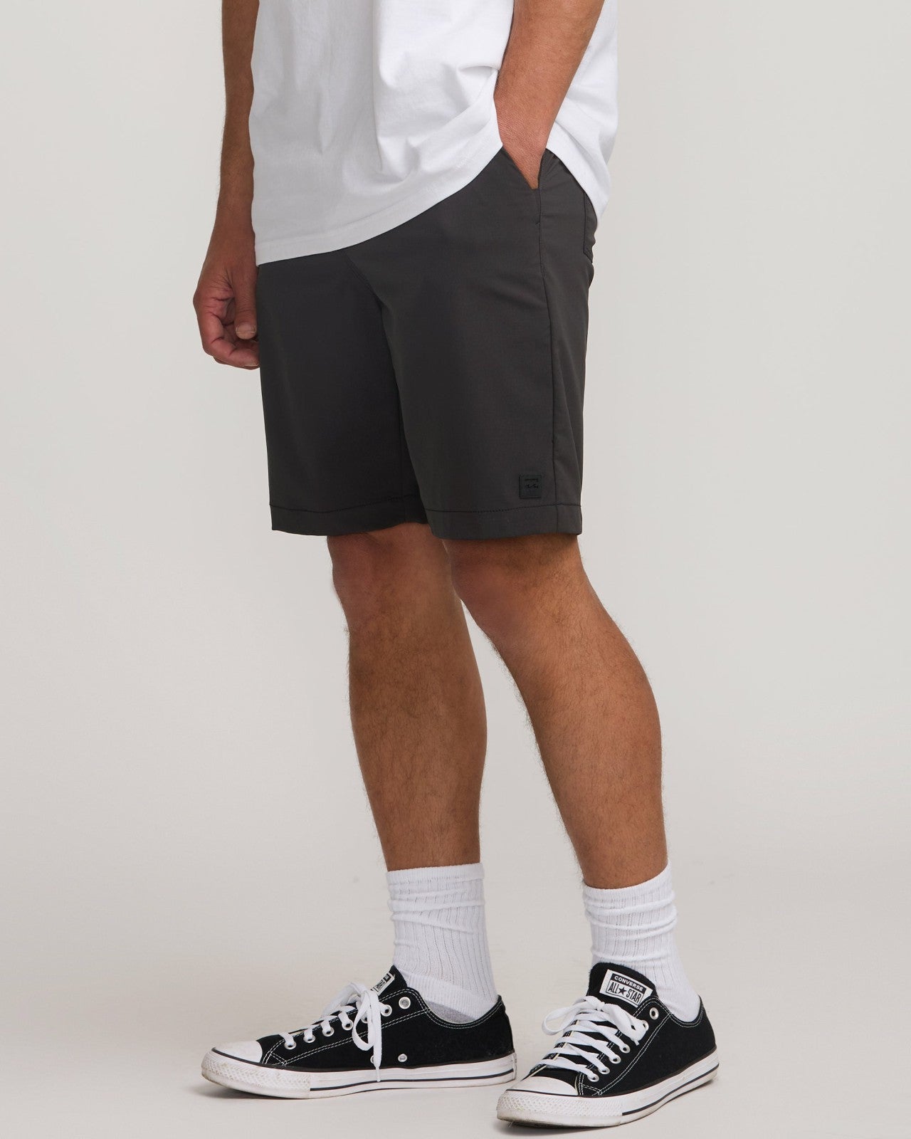 Surftrek Journey 20" Hybrid Shorts | Black Billabong