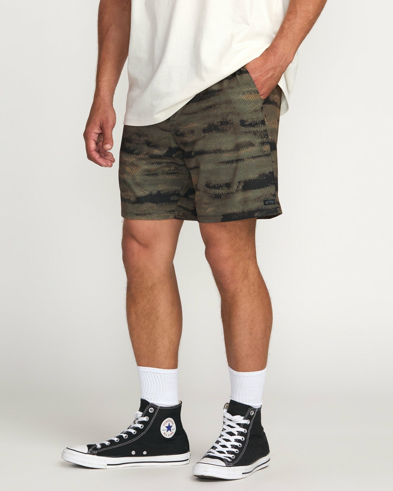 Surftrek Perforated Elastic 17" Hybrid Shorts | Dark Military Billabong