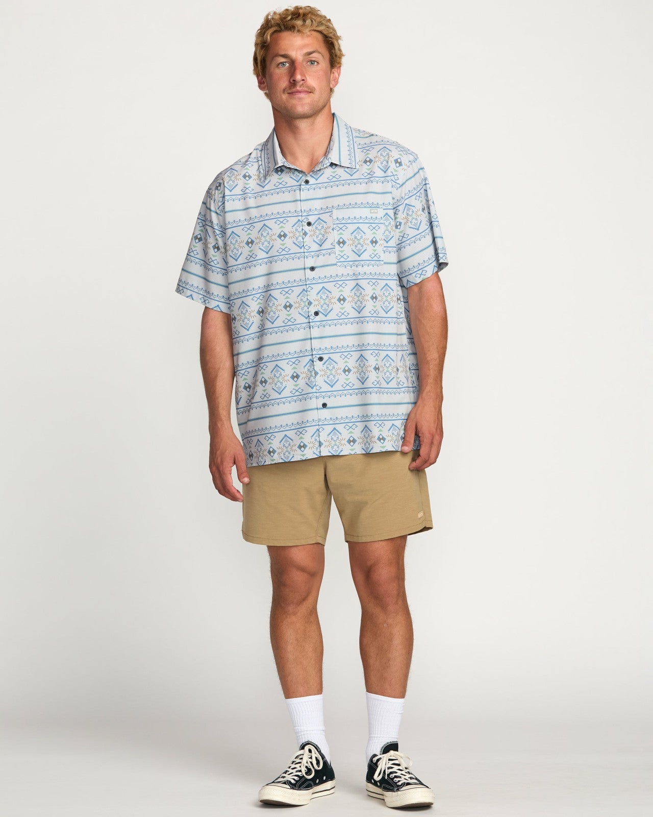 Surftrek Perf Short Sleeve Shirt | Alloy Billabong