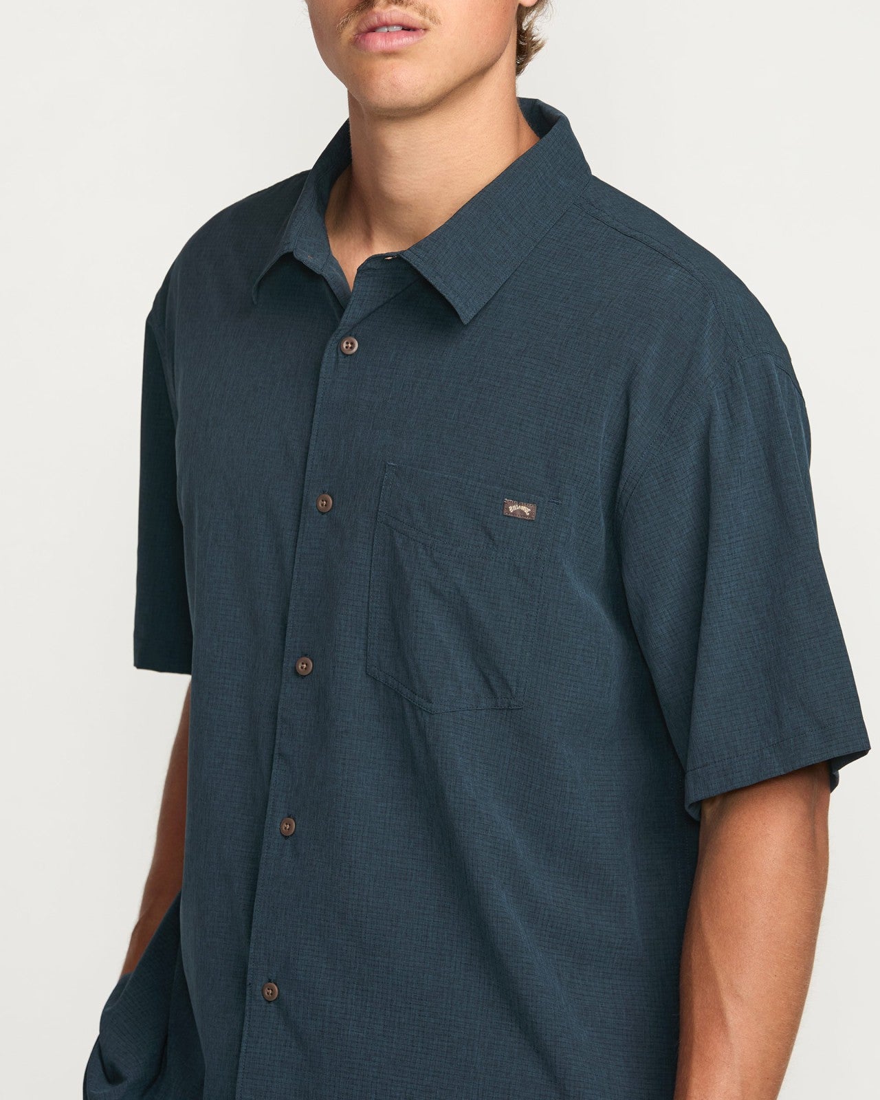 Surftrek Perf Short Sleeve Shirt | Navy Billabong