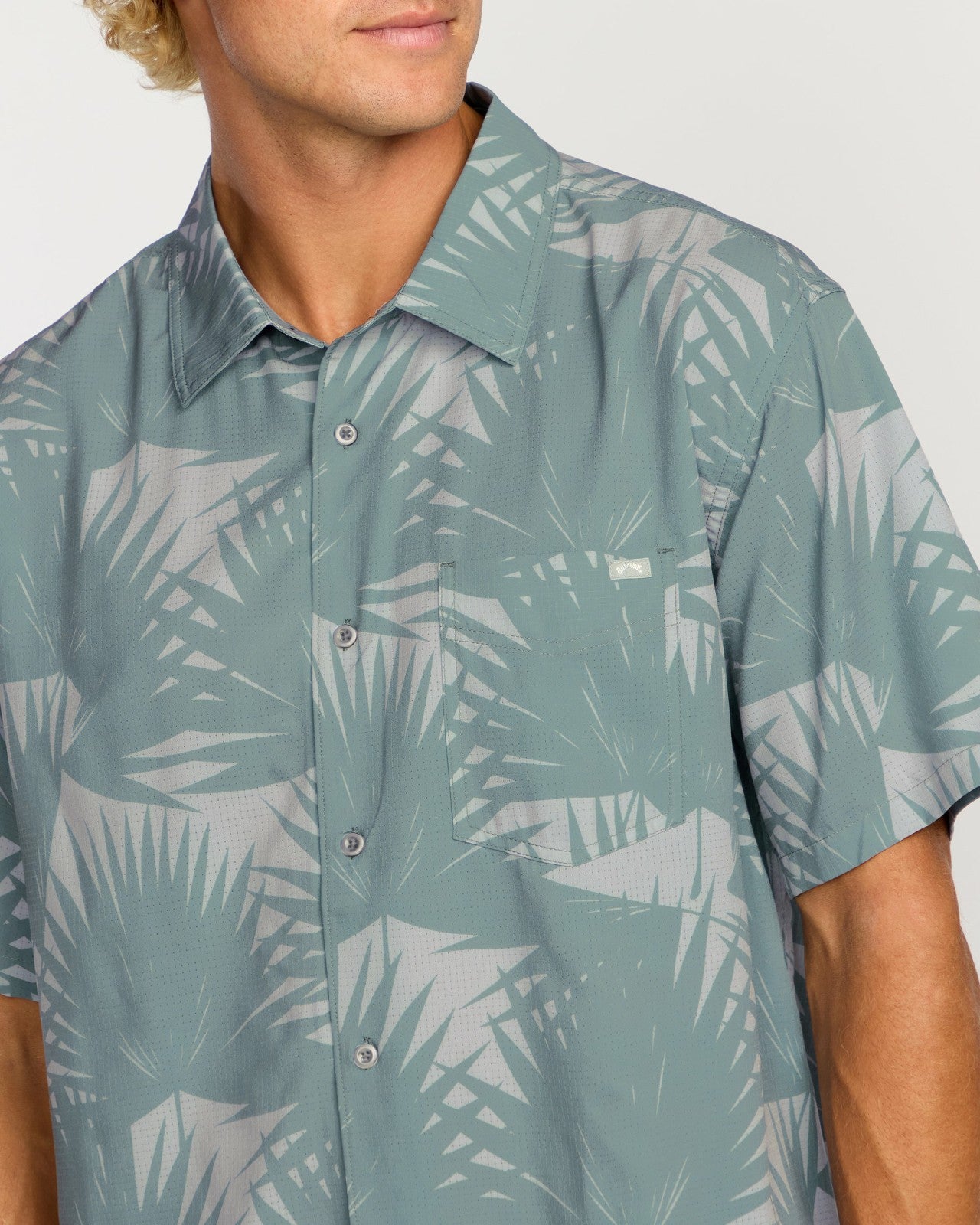 Surftrek Perf Short Sleeve Shirt | Sea Blue Billabong