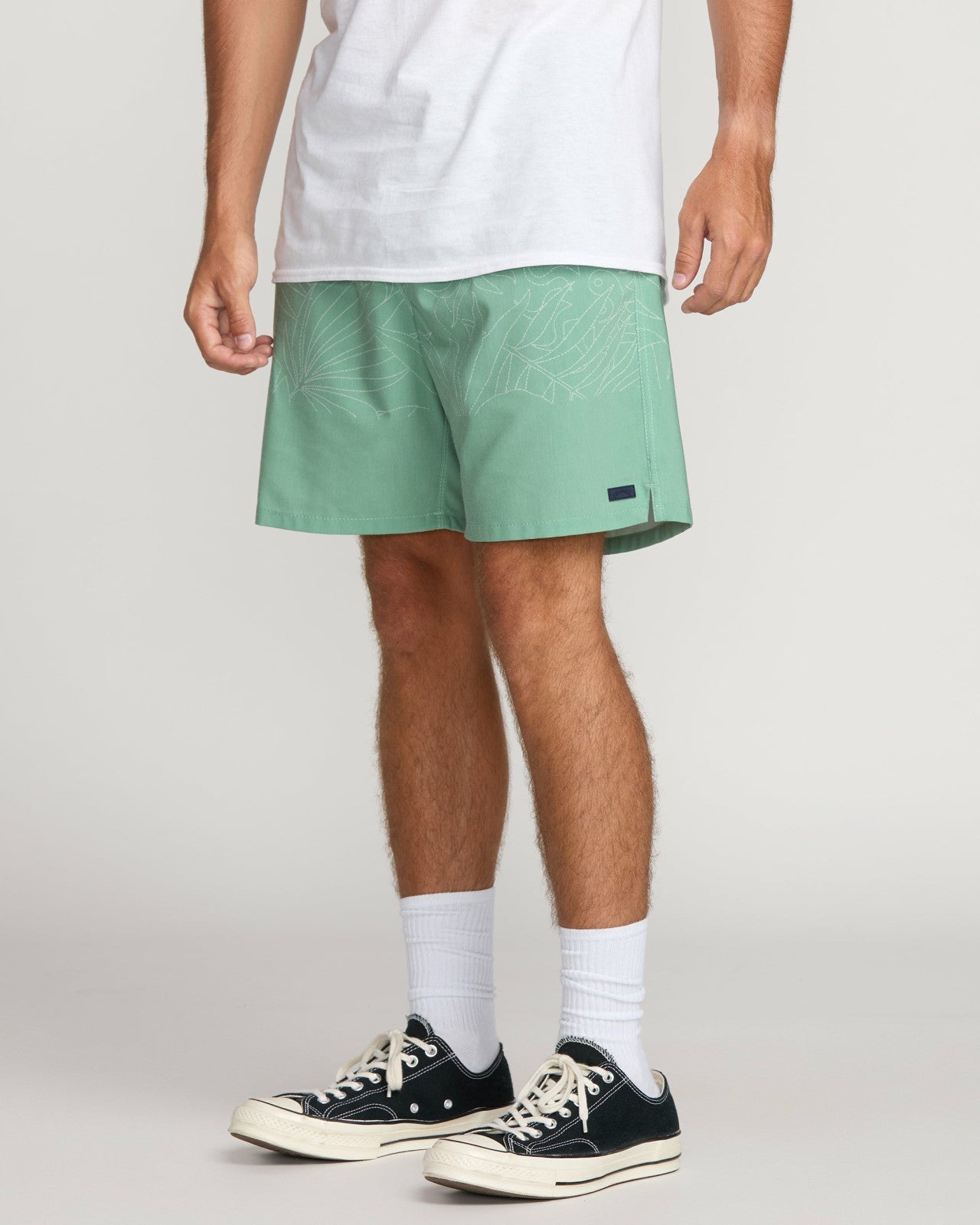Surftrek Transit Elastic 17" Hybrid Shorts | Mist Green Billabong