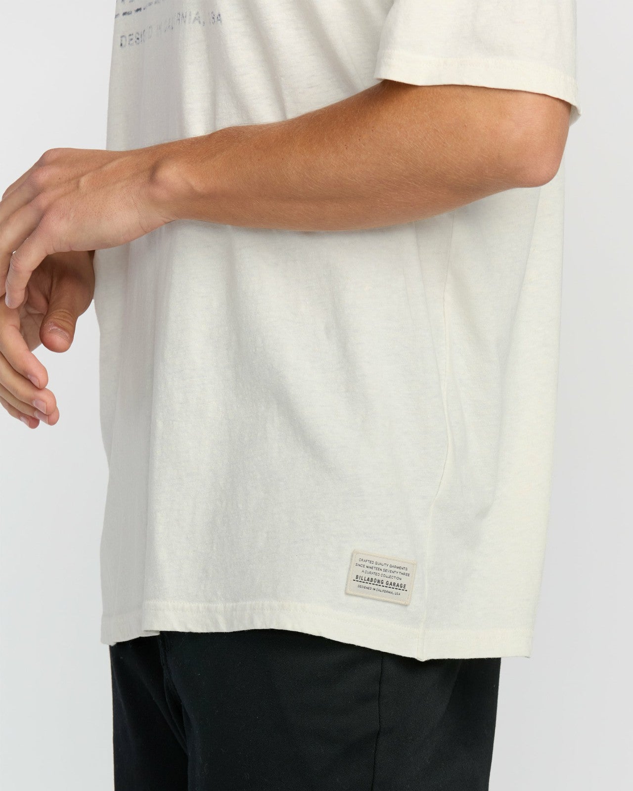 The Label Garage Regular Short Sleeve T-Shirt | Off White Billabong