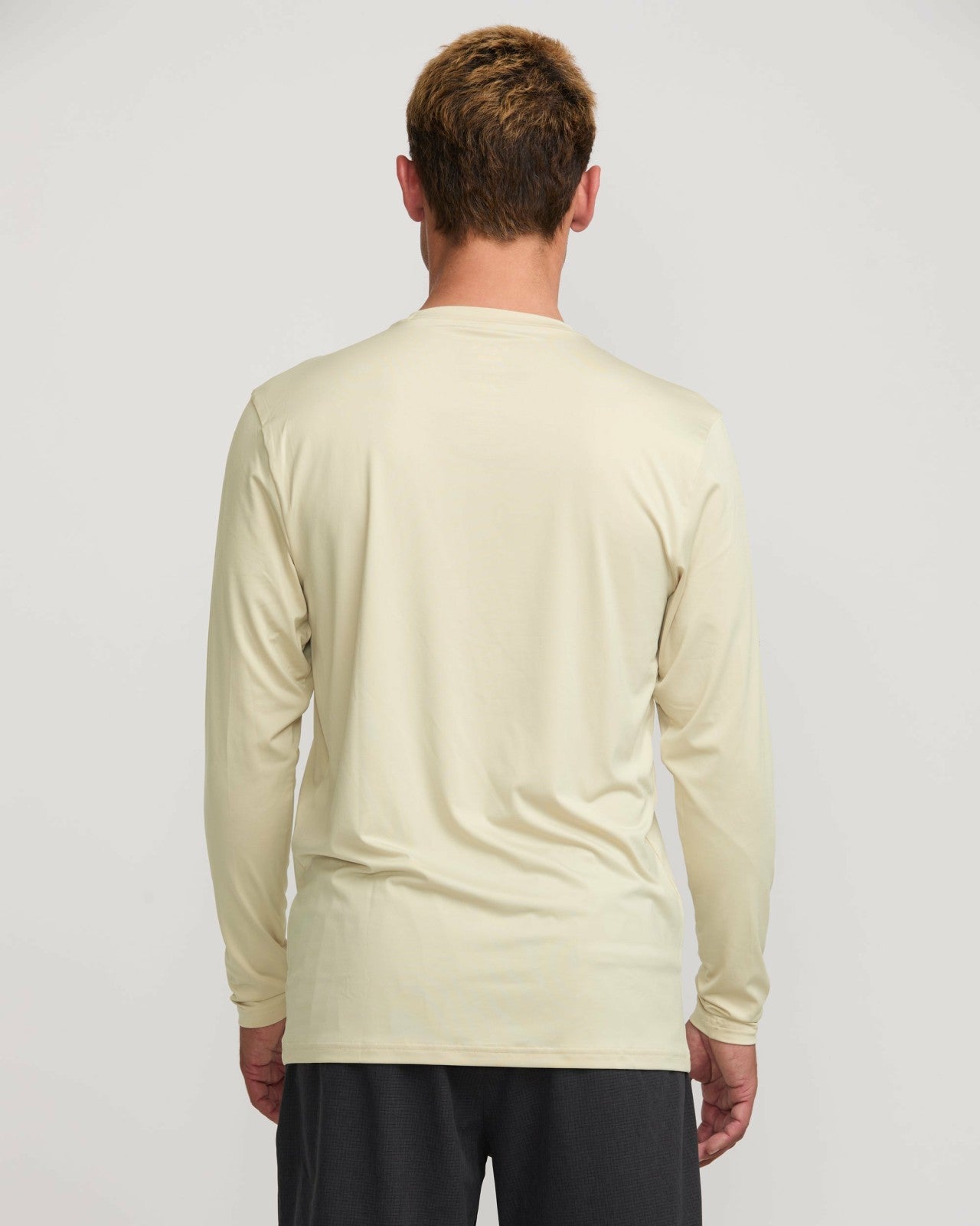 Unity Loose Fit Long Sleeve Surf Tee | Desert Sand Billabong