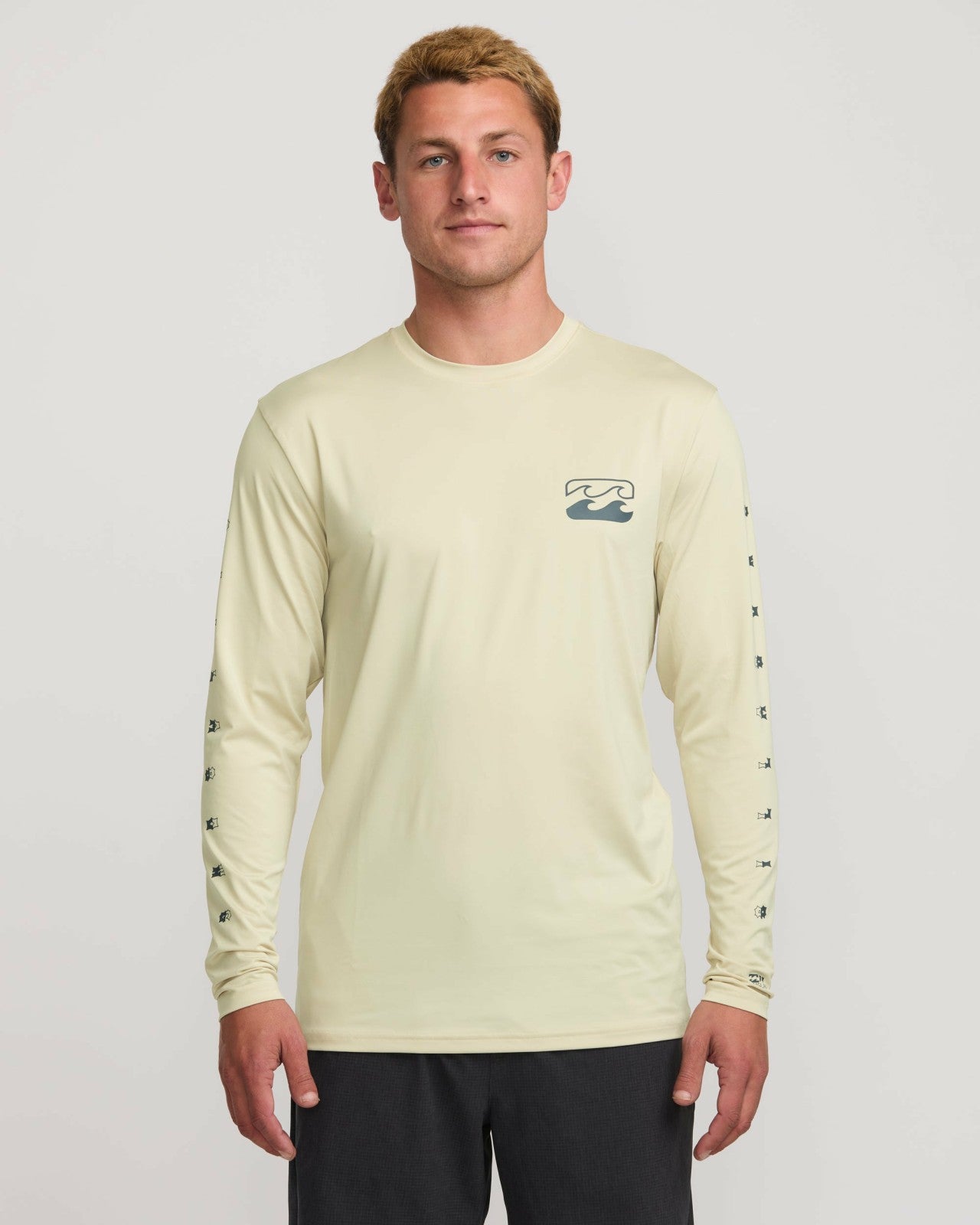 Unity Loose Fit Long Sleeve Surf Tee | Desert Sand Billabong