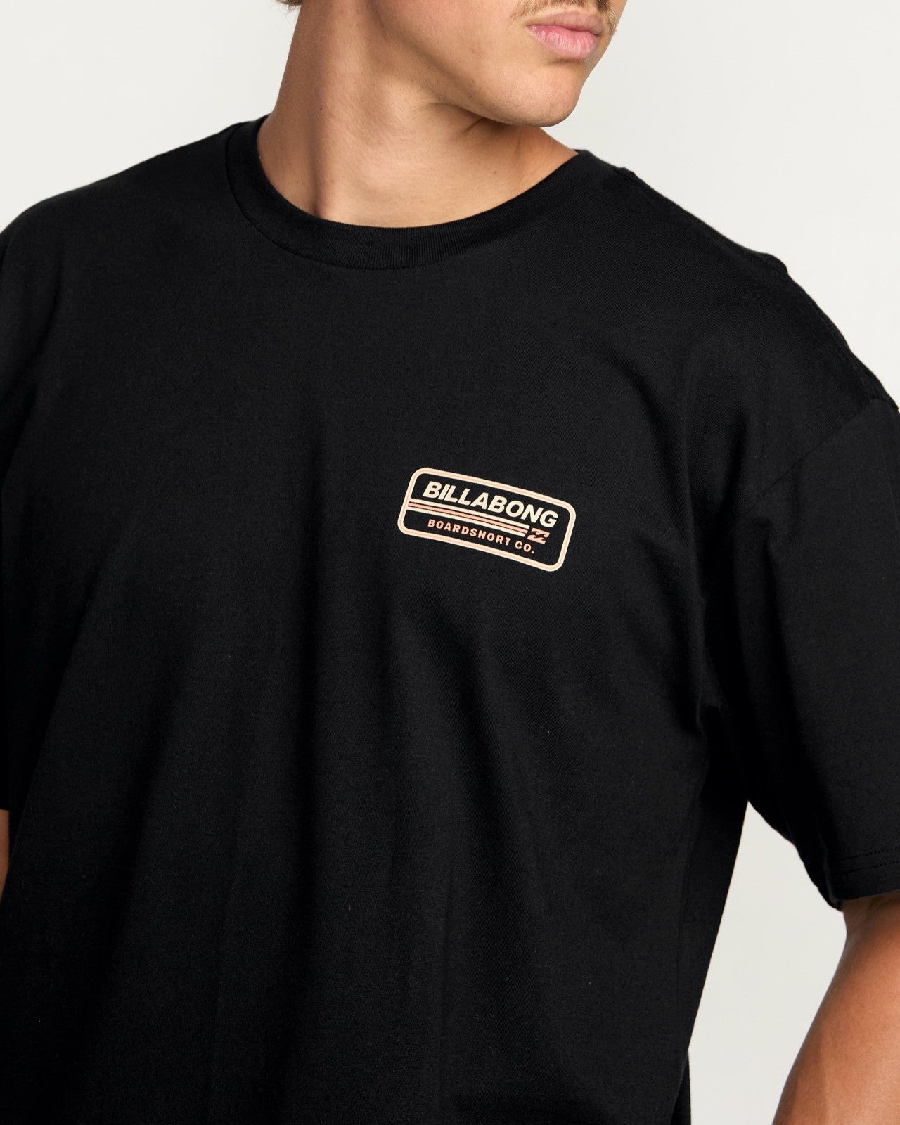 Walled Regular Tee | Black Billabong
