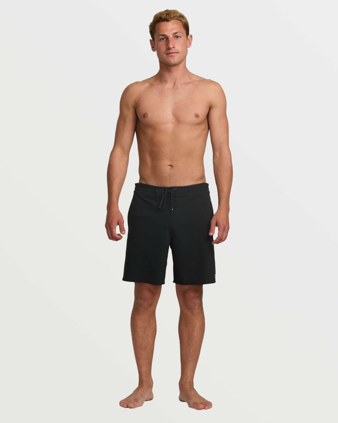 Wategos Lo Tide 19" Boardshorts | Black Billabong