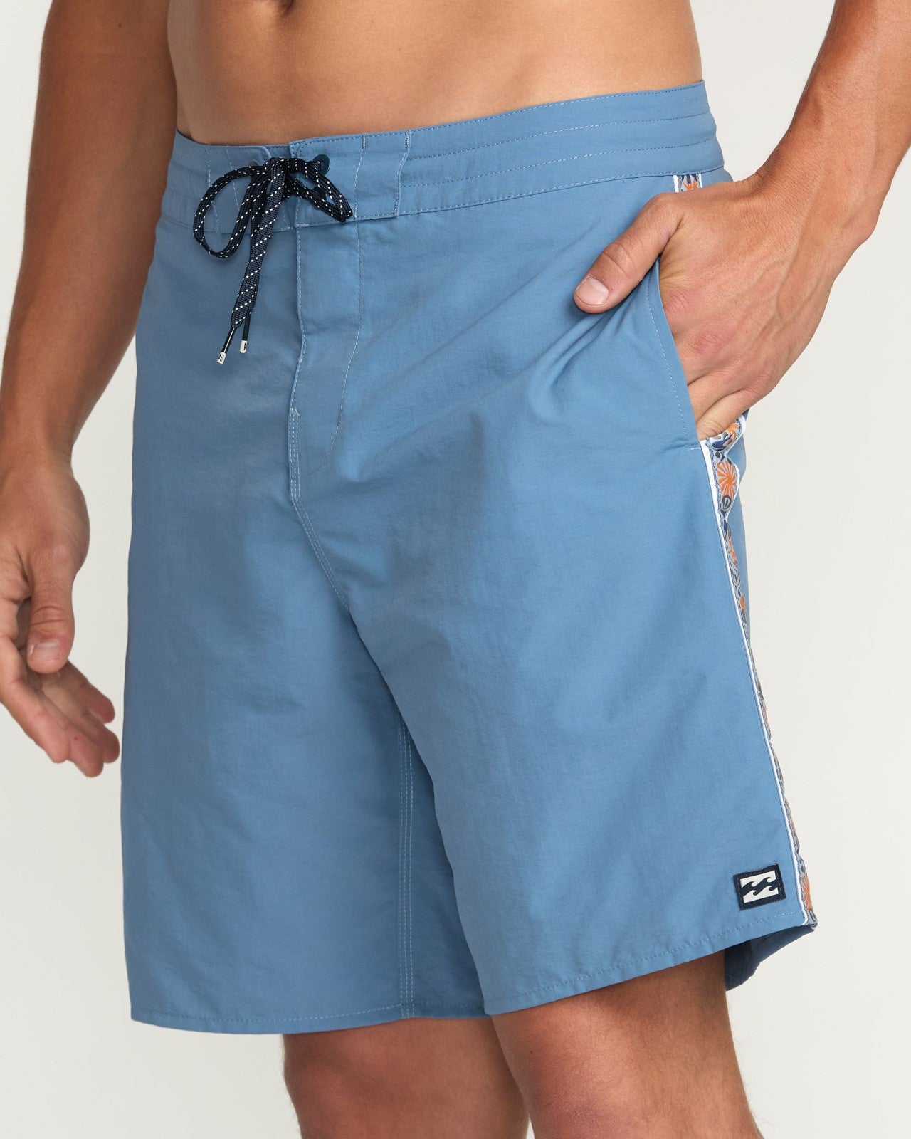 Wategos Lo Tide 19" Boardshorts | Carolina Blue Billabong
