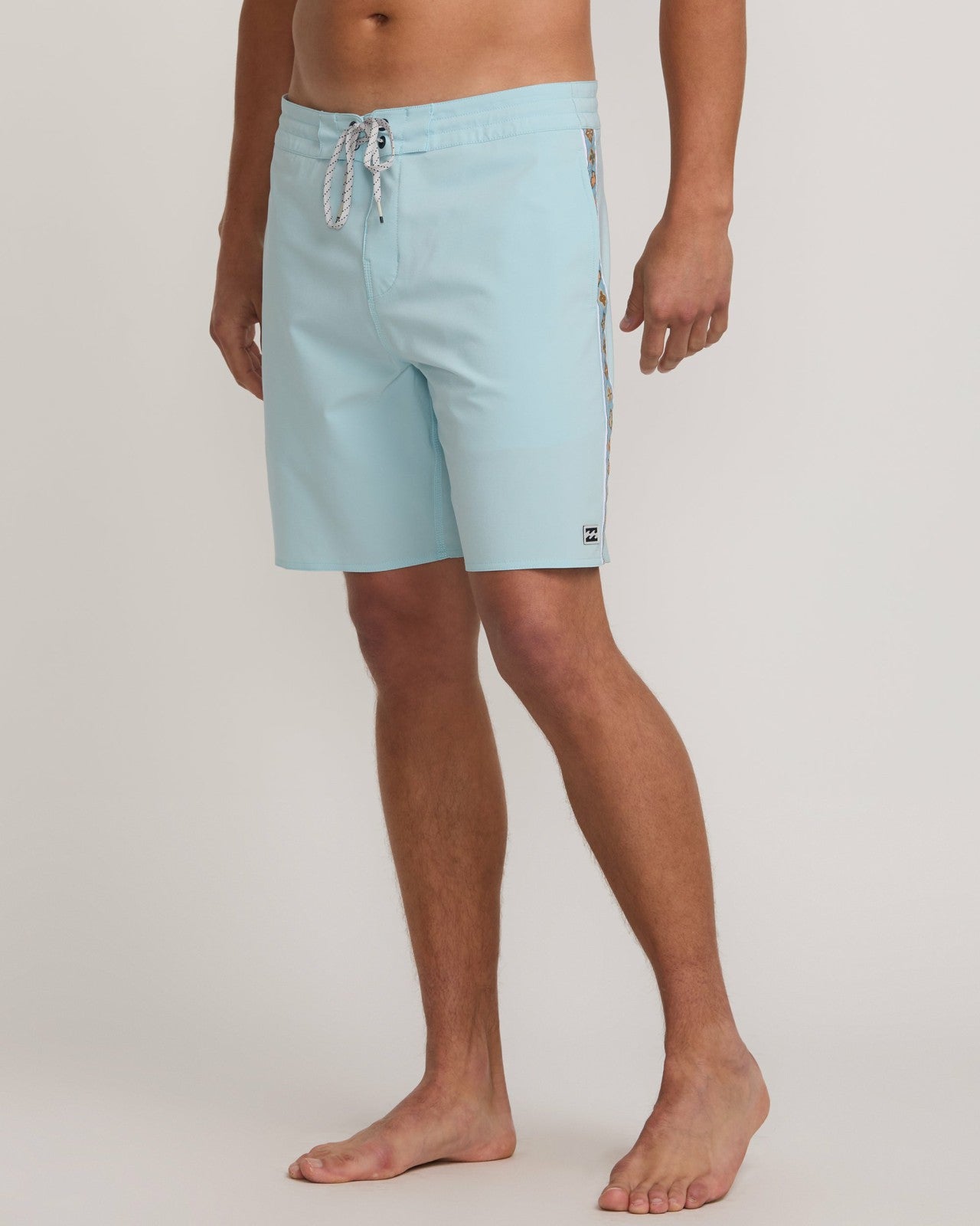Wategos Lo Tide 19" Boardshorts | Dusty Blue Billabong
