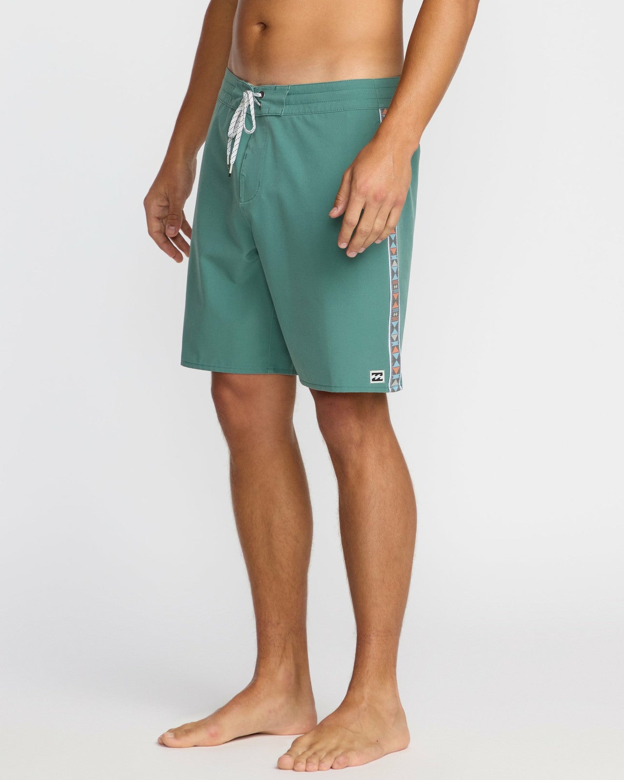 Wategos Lo Tide 19" Boardshorts | Sage Green Billabong