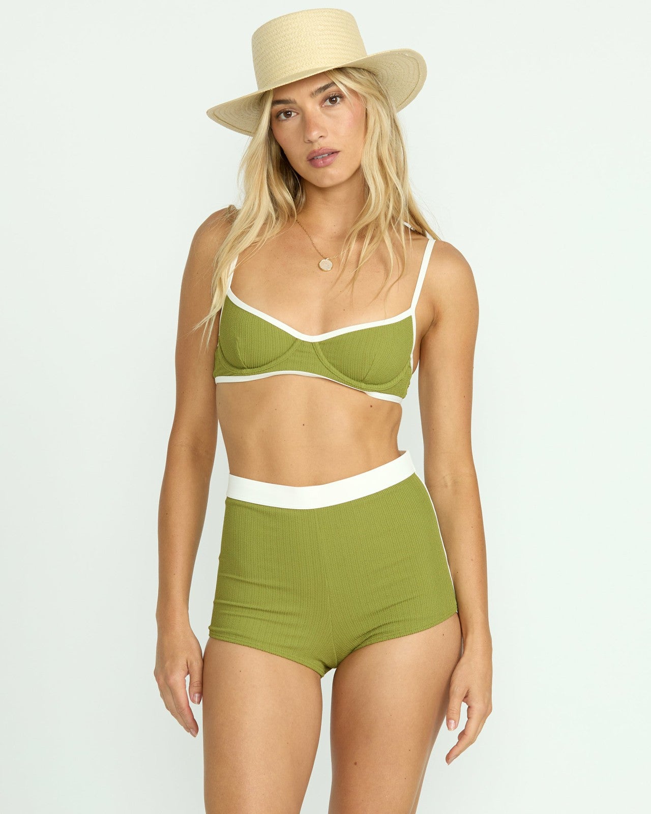Sunrays Tami Underwire Bikini Top | Ranger Green Billabong